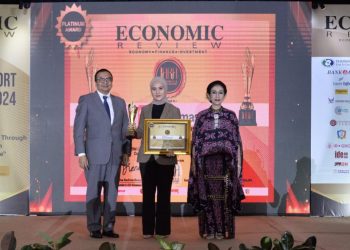 Keren, Bank Sinarmas Raih Platinum Award The Best Indonesia Annual Report Award 2024