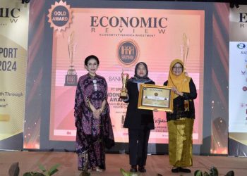 Tunjukkan Pertumbuhan Kerja yang Signifikan PT Bank Jambi Raih The Best Indonesia Annual Report Award 2024