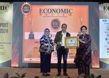 Usung Keep Growing and Shining Together, PT Dharma Polimetal Raih  The Best Indonesia Annual Report Award 2024