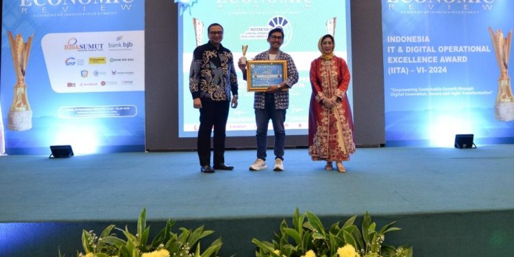 Bank Sumut Raih Platinum Award Pada Ajang Indonesia IT & Digital Operational Excellence Award VI 2024