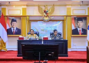 Gelar Rakor, Menaker dan Mendagri Bahas PHK dan UM 2025