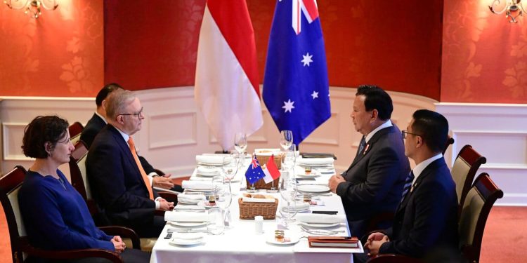Presiden Prabowo Santap Pagi Bersama PM Albanese di Peru