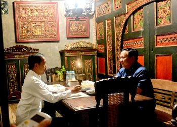 Pertemuan Hangat Presiden Prabowo dan Presiden ke-7 RI di Kota Surakarta