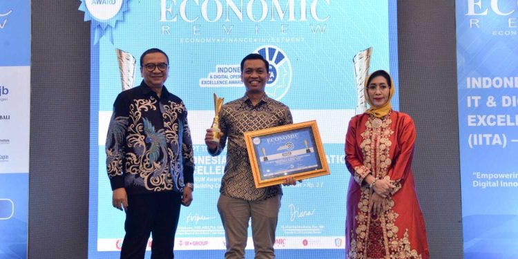 Terus Optimalkan IT, PT Total Bangun Persada (TOTL) Raih Platinum Award Ajang IITA VI 2024