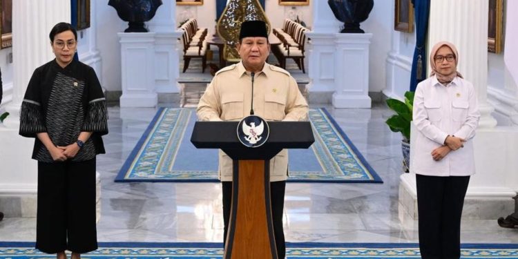 Presiden Prabowo Umumkan Pemberian THR dan Gaji ke-13 bagi ASN, TNI-Polri, hingga Pensiunan
