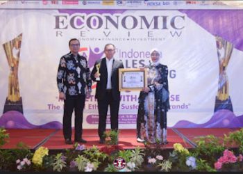 Bank Ina Raih Platinum Award di Ajang ISMA 2025 Gelaran Economic Review