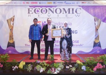 Bank Ina Raih Platinum Award di Ajang ISMA 2025 Gelaran Economic Review