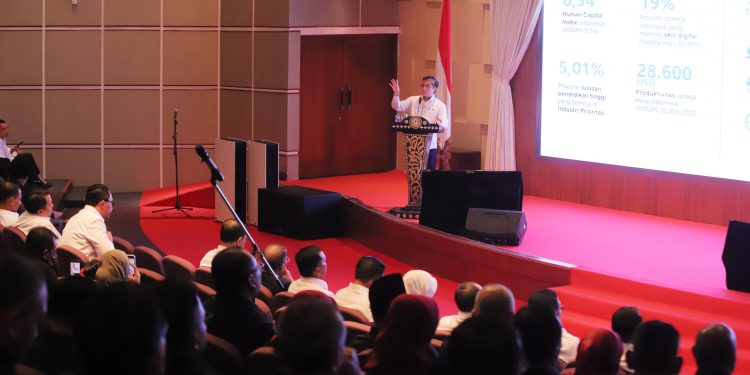 Menaker: Pemimpin Visioner harus Mampu Kembangkan Growth dan Future Mindset