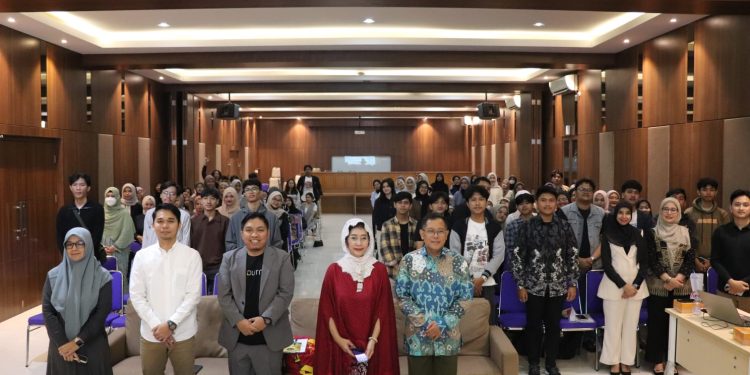 Fakultas Ekonomi dan Bisnis Universitas Pakuan Bogor Gelar Seminar Membangun Peta Karir Menuju Profesional