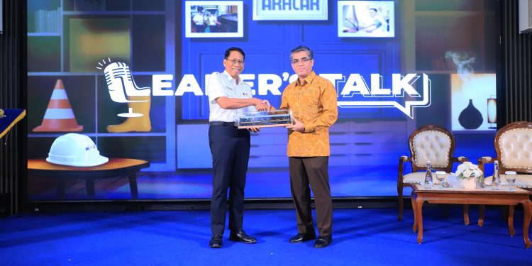 Menaker: Pentingnya Kearifan Lokal dalam Membangun Hubungan Industrial yang Harmonis