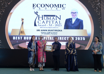 Direktur SDM PT Asabri Diganjar Best Human Capital Director 2025