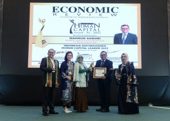 Mahmud Samuri Raih Penghargaan Best Distinguished Leader di Indonesia Human Capital Award XI – 2025