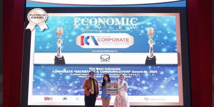 Komunikasi Dua Arah Sukses antarkan Kaltimtara Raih Platinum Award ICCA 2026 dari Econimic Review