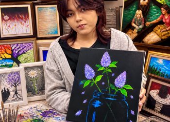 Qanitha Himazova Designing Without Limits: Ketika Kreativitas dan Perupa Jadi Bahasa Inklusi anak Gen Z