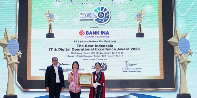 Maybank Finance Ukir Prestasi di Ajang IITA 2026 dengan Meraih Platinum Award – Very Excellent Sektor Multifinance