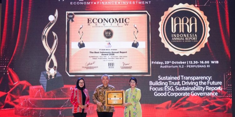 Bank Mega Syariah Raih Platinum Award di Ajang Indonesia Annual Report Award 2026